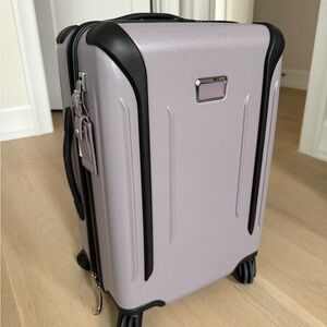 NEW Tumi Lilac EXPANDABLE Hardcover International Carry-On Luggage